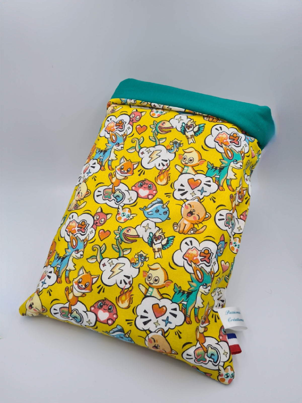 pochette de livre jaune et verte kawaii japonais