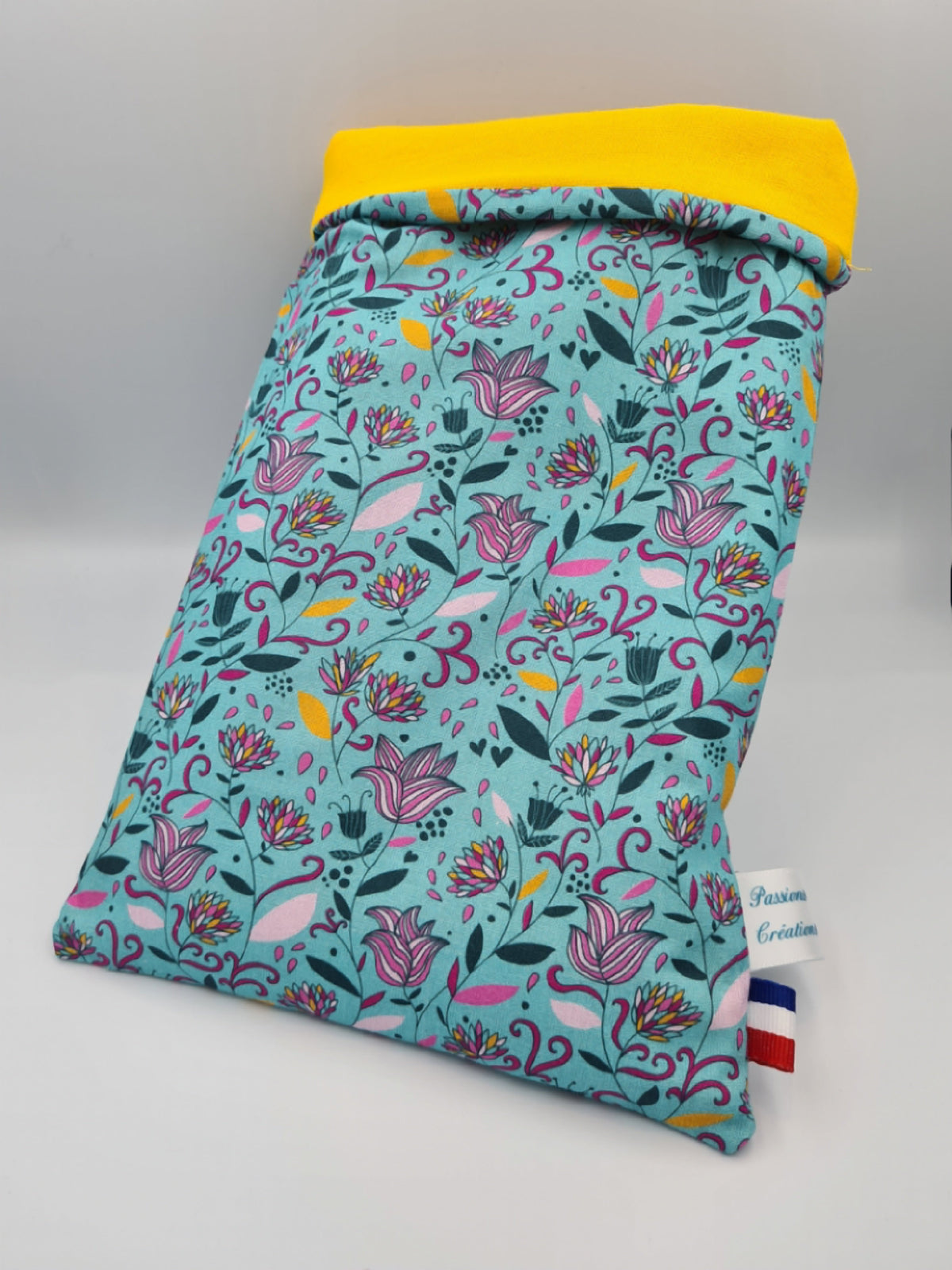 pochette livre fleuri bleu