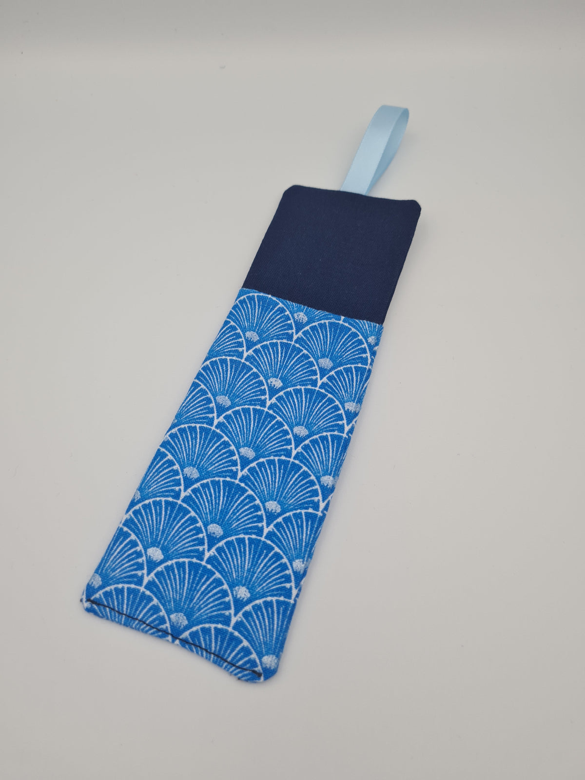 marque page bleu